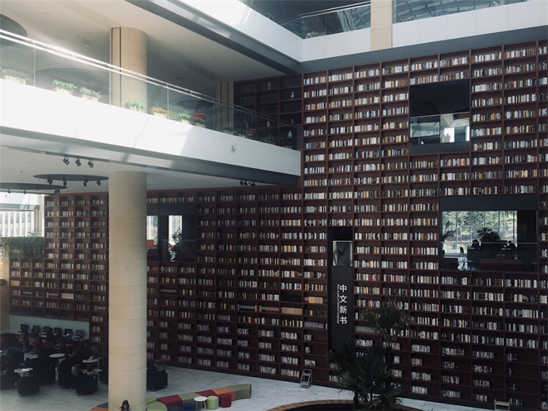 华桥外国语学院文化墙